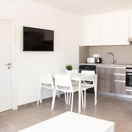 Walking Distance From Nissi Ave. Superb Location! Апартаменты *